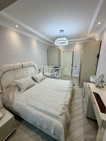Satılır 2 otaqlı köhnə tikili 65 m², 8-ci mikrorayon q., photo 12 from 26