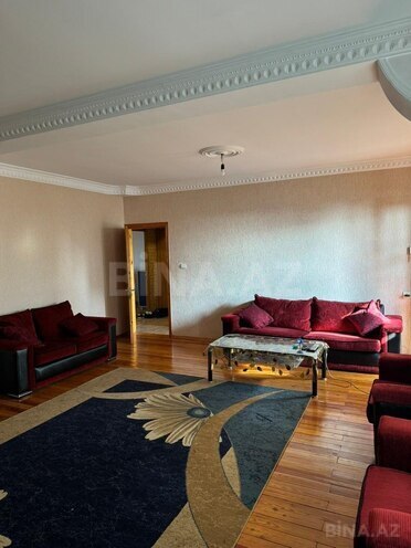 Продаётся 4-комн. вторичка 120 м², м. Ази Асланов, photo 3 from 18