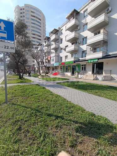 Satılır 3 otaqlı köhnə tikili 70 m², Elmlər Akademiyası m., photo 1 from 18