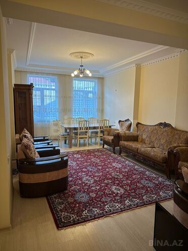 Сдаётся 3-комн. новостройка 110 м², м. Иншаатчылар, photo 1 from 16