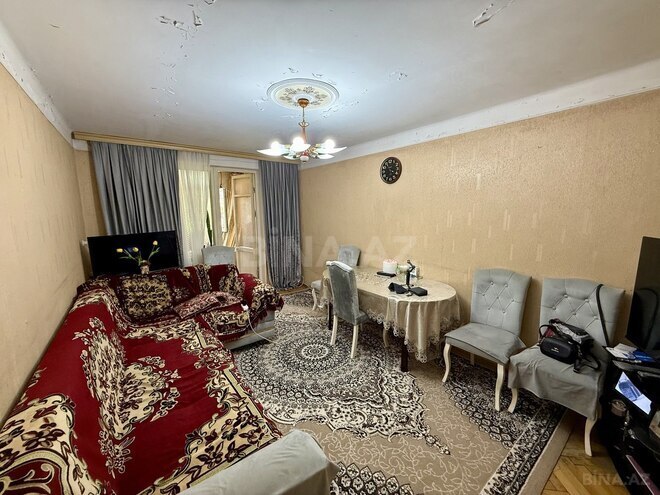 Продаётся 2-комн. вторичка 50 м², м. Нефтчиляр, photo 3 from 10