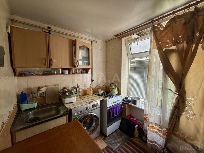 Продаётся 2-комн. вторичка 50 м², м. Нефтчиляр, photo 8 from 10