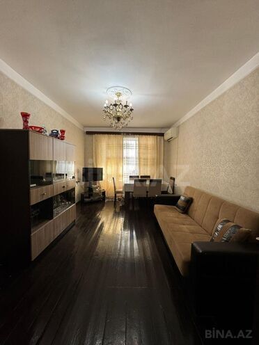 İcarəyə verilir 2 otaqlı köhnə tikili 70 m², Həzi Aslanov m., photo 1 from 12