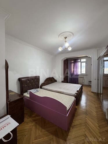 Satılır 3 otaqlı köhnə tikili 110 m², Elmlər Akademiyası m., photo 11 from 21