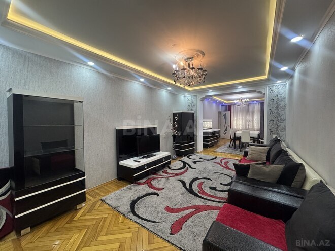 Satılır 3 otaqlı köhnə tikili 110 m², Elmlər Akademiyası m., photo 3 from 21