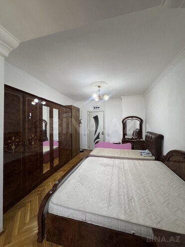 Satılır 3 otaqlı köhnə tikili 110 m², Elmlər Akademiyası m., photo 12 from 21