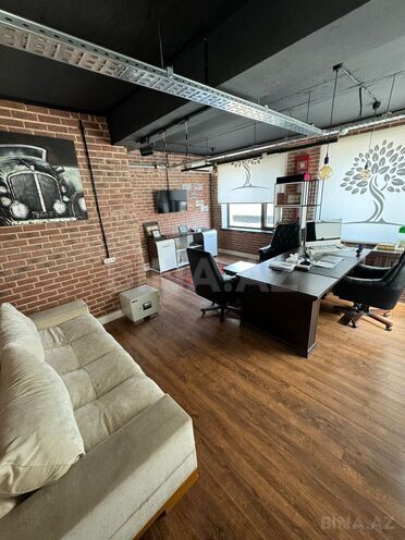 Сдаётся 7-комн. офис 300 м², Хатаинский р., photo 1 from 21