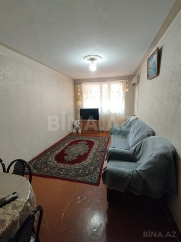 Satılır 2 otaqlı köhnə tikili 55 m², Bakıxanov q., photo 1 from 17