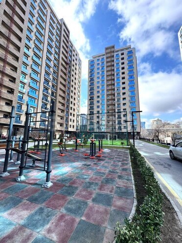 Satılır 2 otaqlı yeni tikili 70.2 m², 28 May m., photo 1 from 7