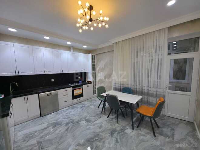 Сдаётся 3-комн. новостройка 135 м², м. Элмляр Академиясы, photo 10 from 16
