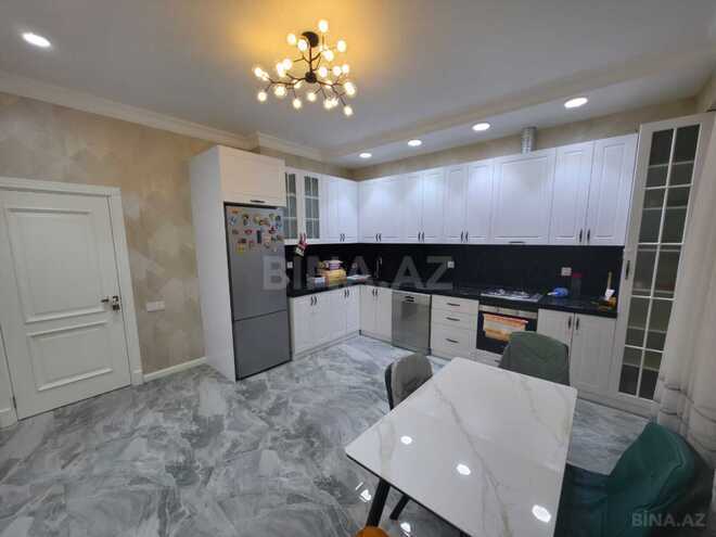 Сдаётся 3-комн. новостройка 135 м², м. Элмляр Академиясы, photo 11 from 16