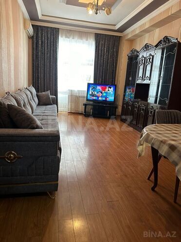 Сдаётся 3-комн. новостройка 110 м², м. Ази Асланов, photo 1 from 12