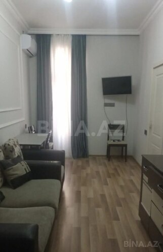 Сдаётся 3-комн. вторичка 70 м², м. Иншаатчылар, photo 11 from 12