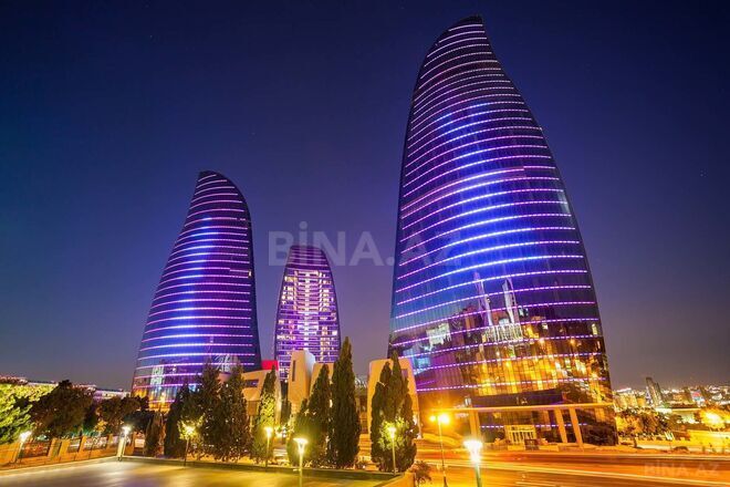 Продаётся 3-комн. вторичка 80 м², м. Элмляр Академиясы, photo 1 from 23