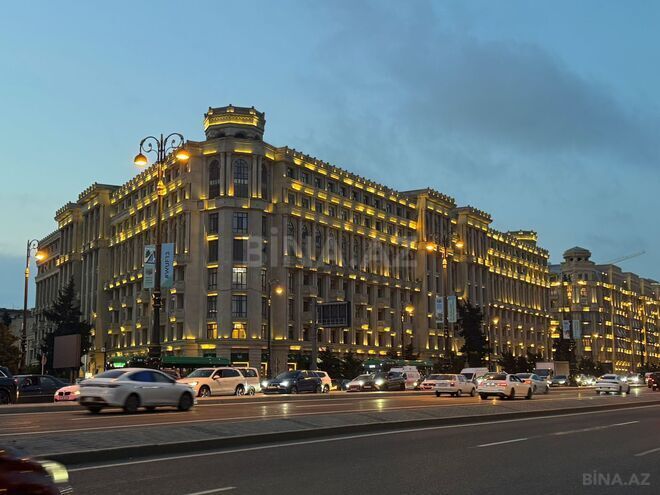 Сдаётся 3-комн. новостройка 90 м², м. Нариман Нариманов, photo 1 from 25