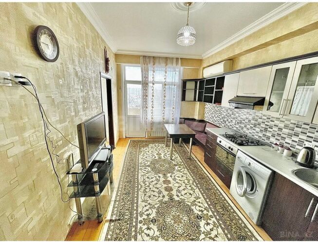 Продаётся 2-комн. новостройка 68 м², м. Кара Караев, photo 4 from 10