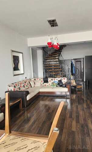 Сдаётся 3-комн. новостройка 150 м², м. 28 мая, photo 1 from 14