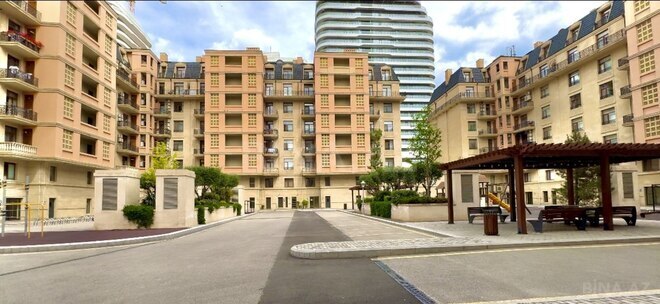 Satılır 4 otaqlı yeni tikili 168.3 m², Ağ şəhər q., photo 1 from 13