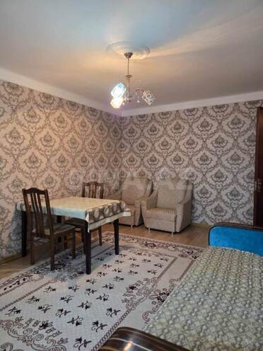 Satılır 1 otaqlı köhnə tikili 35 m², Elmlər Akademiyası m., photo 1 from 11