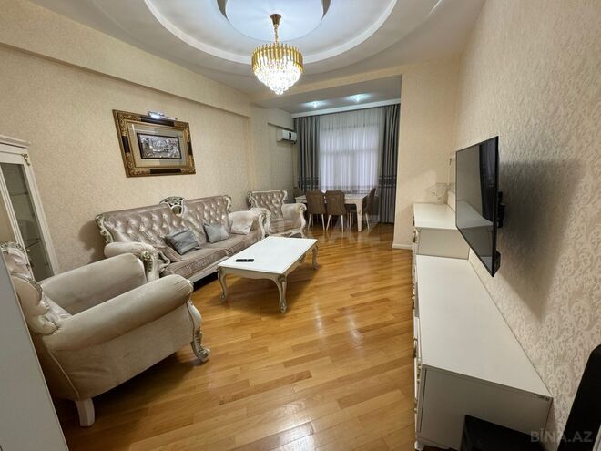 Сдаётся 3-комн. новостройка 120 м², м. Нариман Нариманов, photo 1 from 16