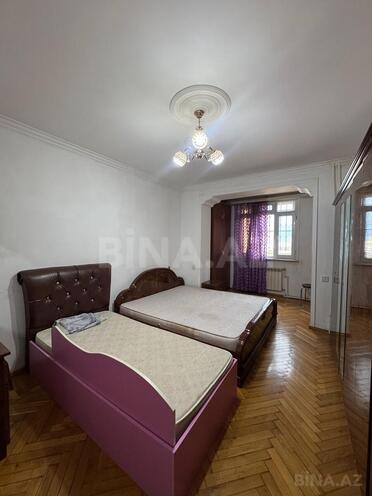 Satılır 3 otaqlı köhnə tikili 110 m², Yasamal r., photo 16 from 21