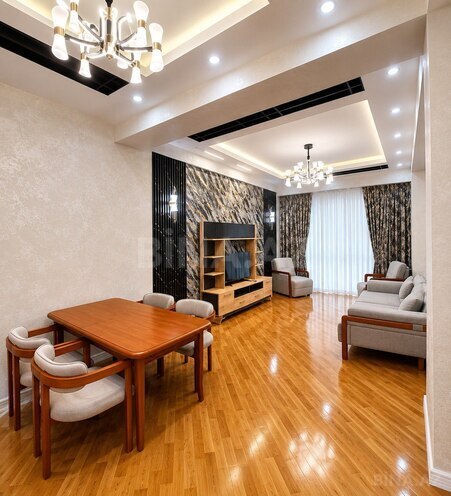 Продаётся 2-комн. новостройка 76 м², м. 20 января, photo 1 from 12