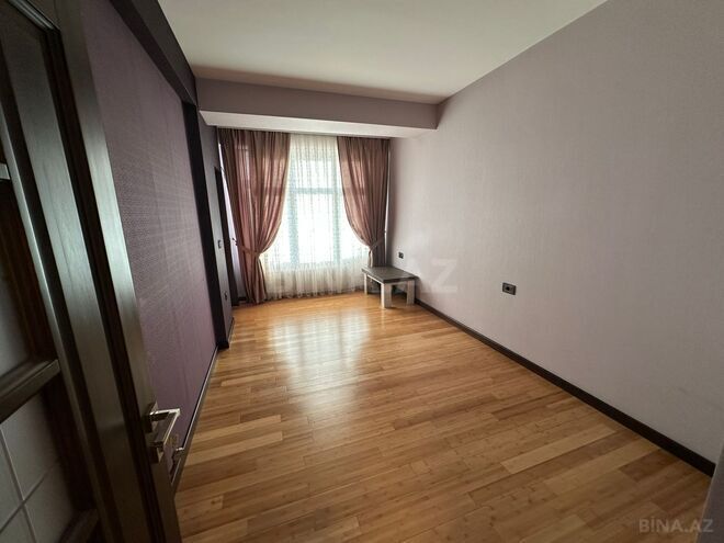 Продаётся 3-комн. новостройка 85 м², м. Нефтчиляр, photo 6 from 14
