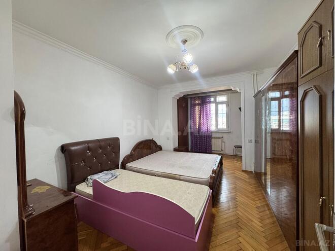 Satılır 3 otaqlı köhnə tikili 110 m², Elmlər Akademiyası m., photo 6 from 16