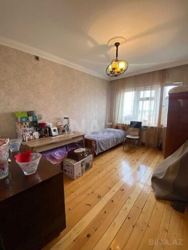 Продаётся 3-комн. вторичка 90 м², м. Кара Караев, photo 6 from 14