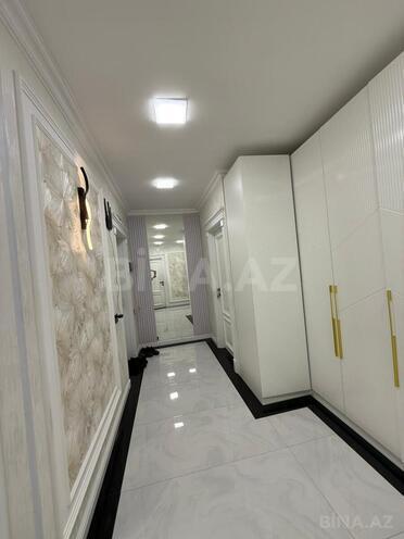 Продаётся 4-комн. вторичка 110 м², м. Нефтчиляр, photo 19 from 20
