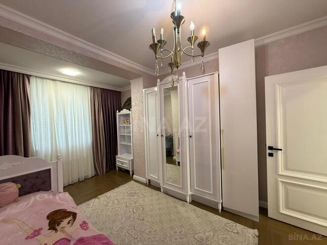 Продаётся 4-комн. вторичка 110 м², м. Нефтчиляр, photo 10 from 20