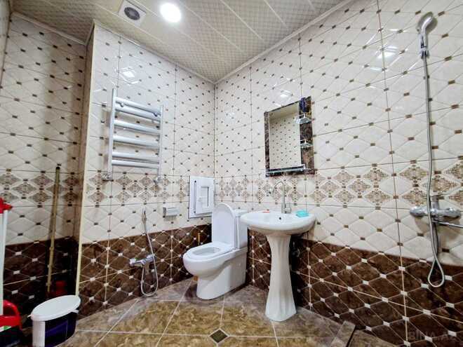 Сдаётся 3-комн. новостройка 75 м², м. Кара Караев, photo 13 from 14