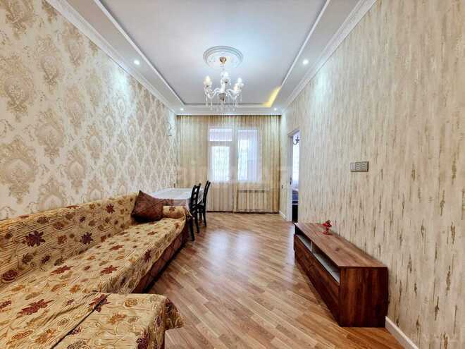 Сдаётся 3-комн. новостройка 75 м², м. Кара Караев, photo 1 from 14