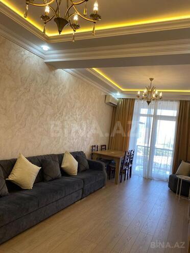 Сдаётся 2-комн. новостройка 70 м², м. 28 мая, photo 1 from 19