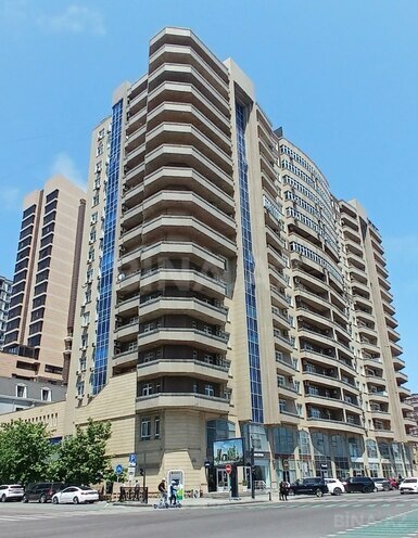 Satılır 3 otaqlı yeni tikili 135 m², 28 May m., photo 1 from 21
