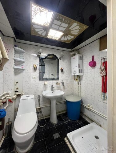 Satılır 3 otaqlı köhnə tikili 70 m², Elmlər Akademiyası m., photo 12 from 13