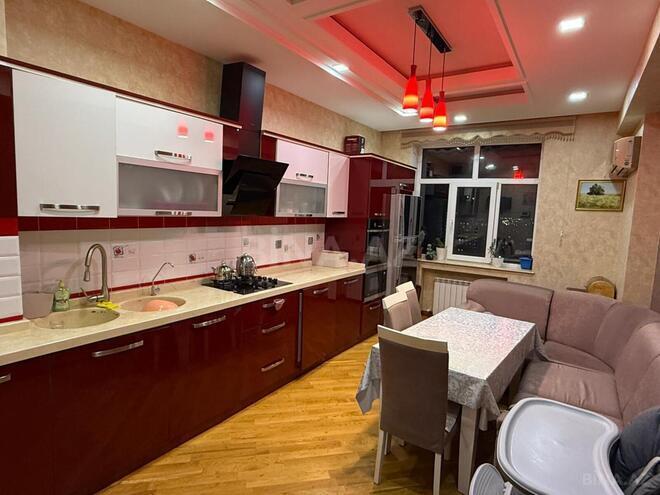 Продаётся 4-комн. новостройка 156 м², м. Кара Караев, photo 10 from 17