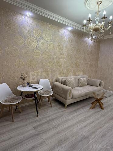 Satılır 3 otaqlı köhnə tikili 84 m², Memar Əcəmi m., photo 1 from 12