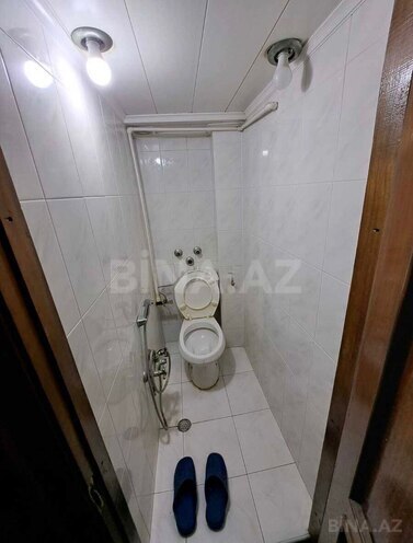 Satılır 3 otaqlı köhnə tikili 70 m², Xalqlar Dostluğu m., photo 12 from 13