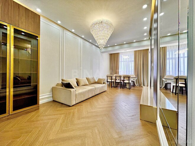 Продаётся 3-комн. новостройка 92 м², м. Кара Караев, photo 3 from 18