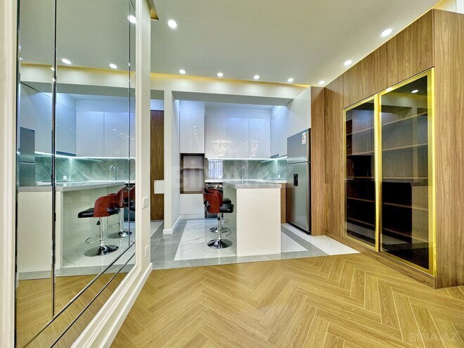 Продаётся 3-комн. новостройка 92 м², м. Кара Караев, photo 6 from 18