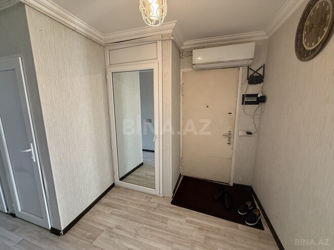 Продаётся 3-комн. вторичка 75 м², м. Нефтчиляр, photo 13 from 14