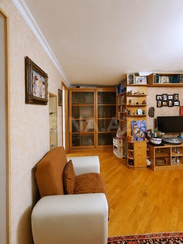 Продаётся 2-комн. вторичка 61 м², Ясамальский р., photo 3 from 15