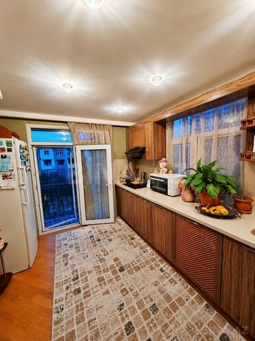 Продаётся 2-комн. вторичка 61 м², Ясамальский р., photo 7 from 15