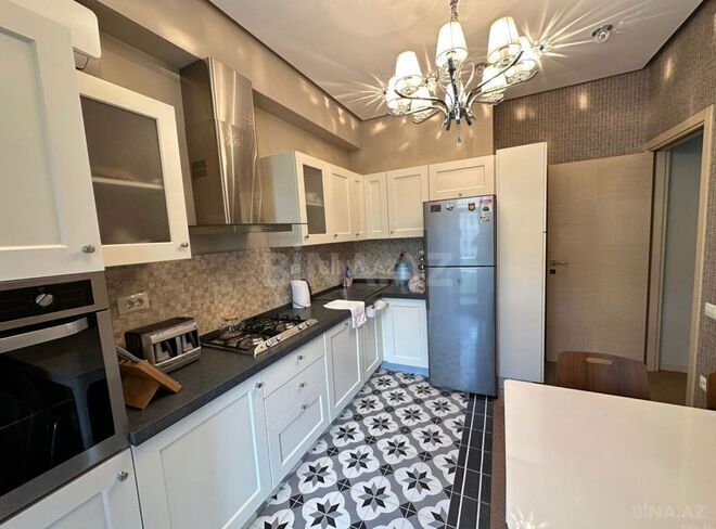 Сдаётся 2-комн. вторичка 80 м², м. Нариман Нариманов, photo 5 from 9