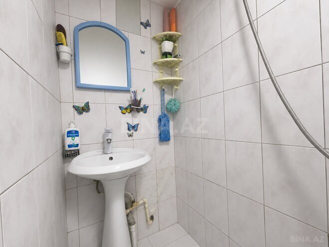 Satılır 2 otaqlı köhnə tikili 70 m², Nərimanov r., photo 11 from 14