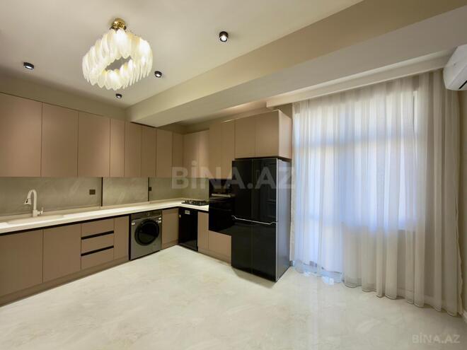 Продаётся 4-комн. новостройка 140 м², м. 8 ноября, photo 9 from 16