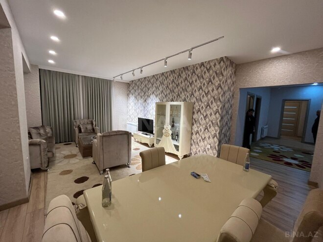 Продаётся 4-комн. новостройка 180 м², м. 8 ноября, photo 4 from 20