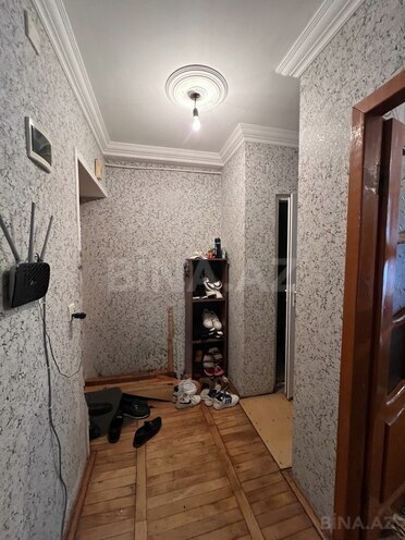 Satılır 2 otaqlı köhnə tikili 55 m², Bakıxanov q., photo 1 from 19