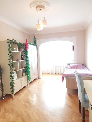 Продаётся 4-комн. вторичка 110 м², м. Нариман Нариманов, photo 5 from 16